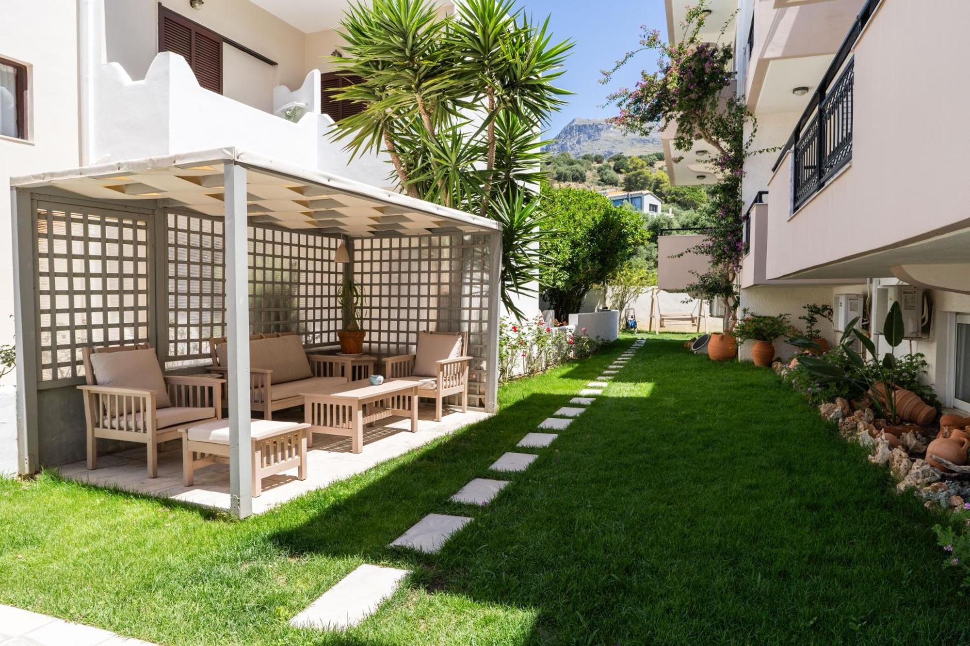 Medousa Studio & Apartments Plakias Exterior photo