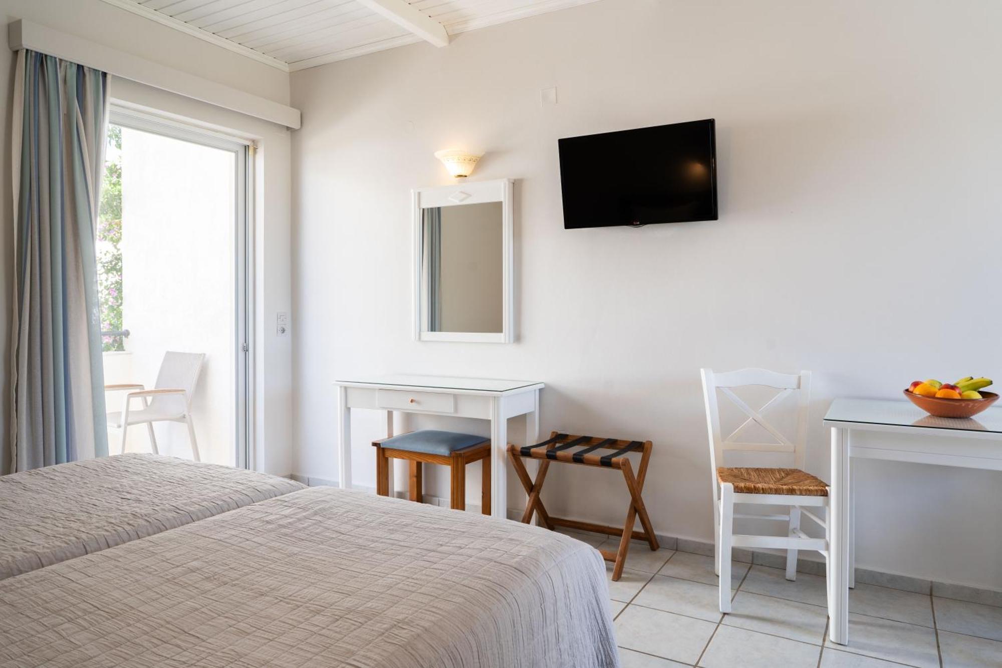 Medousa Studio & Apartments Plakias Exterior photo