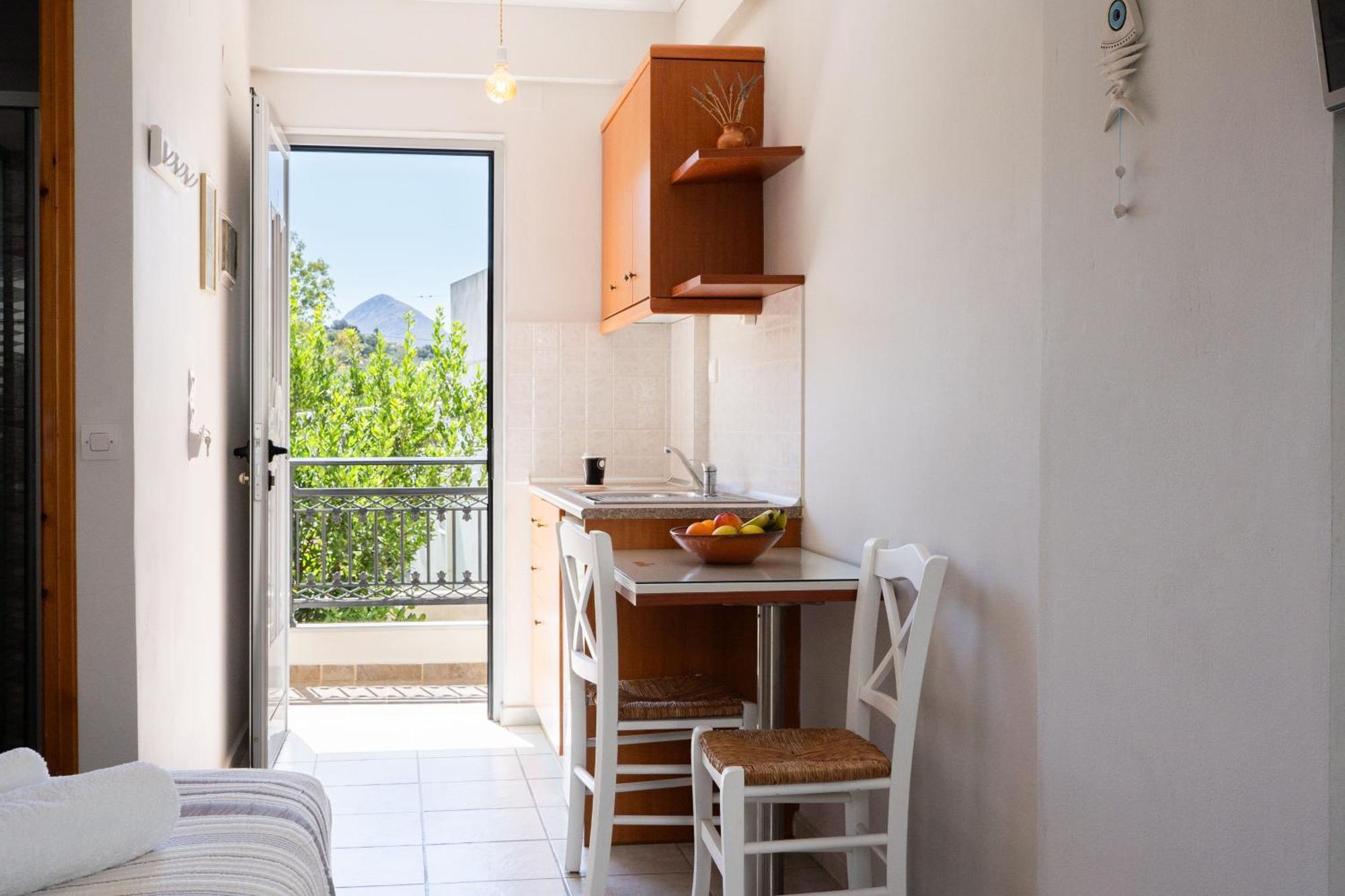 Medousa Studio & Apartments Plakias Exterior photo