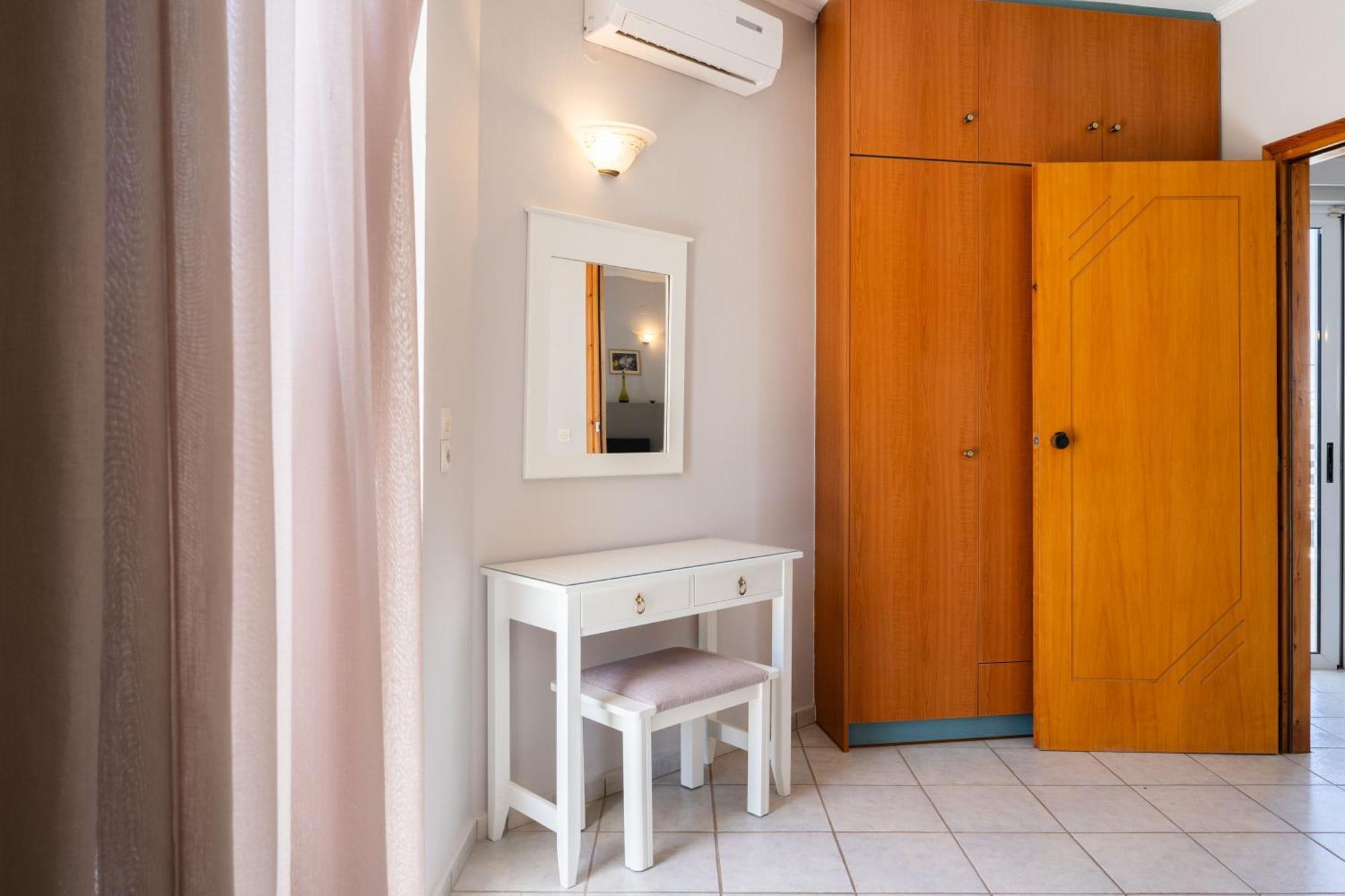 Medousa Studio & Apartments Plakias Exterior photo